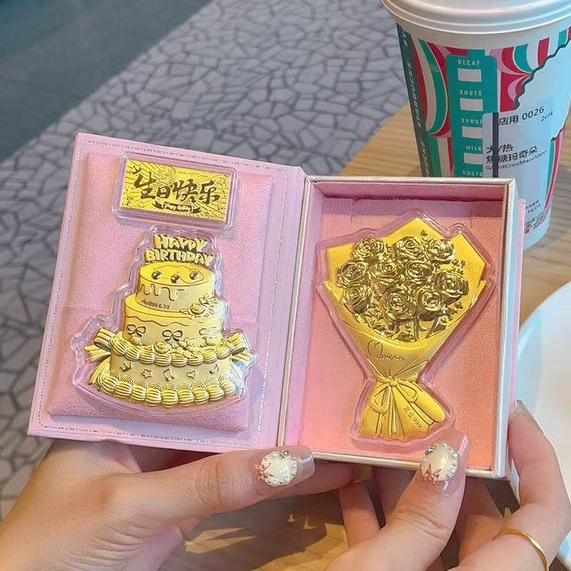 Hello Kitty KT pure gold mobile phone bag keychain pendant, a birthday gift for girls, a gift