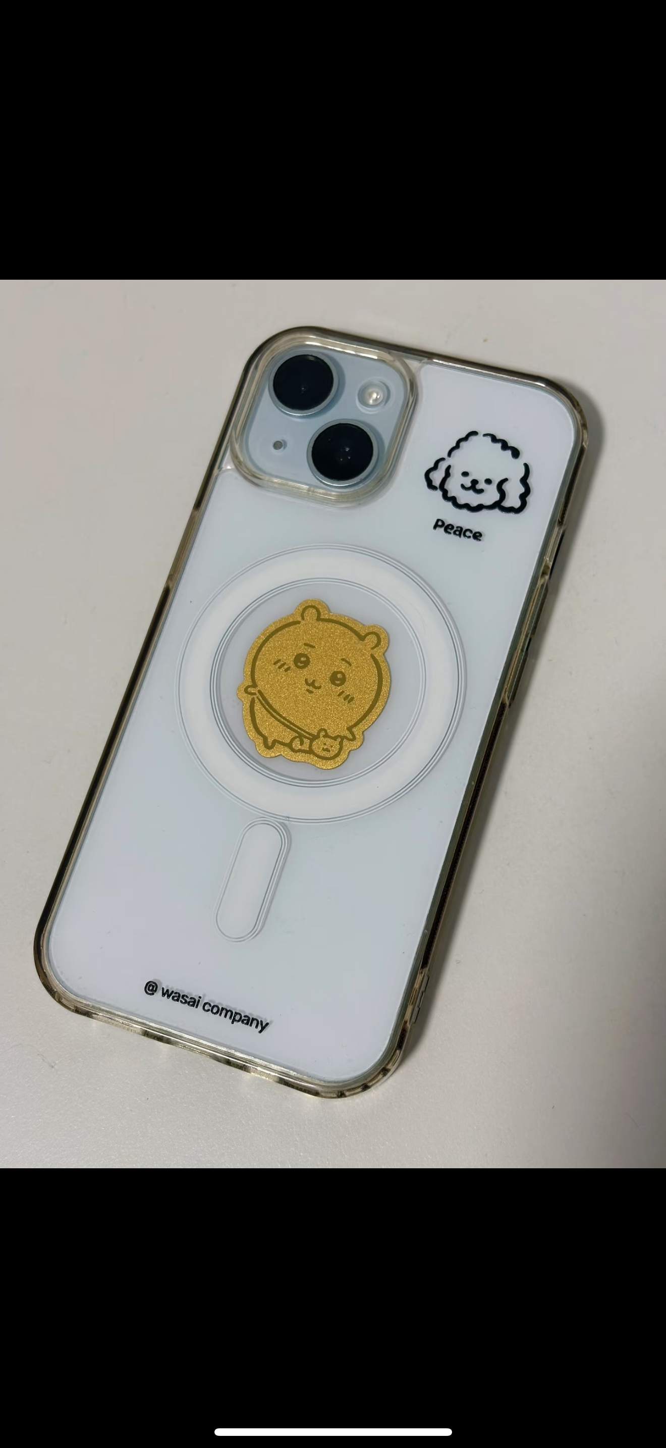 Golden mobile phone stickers travel to Usachi