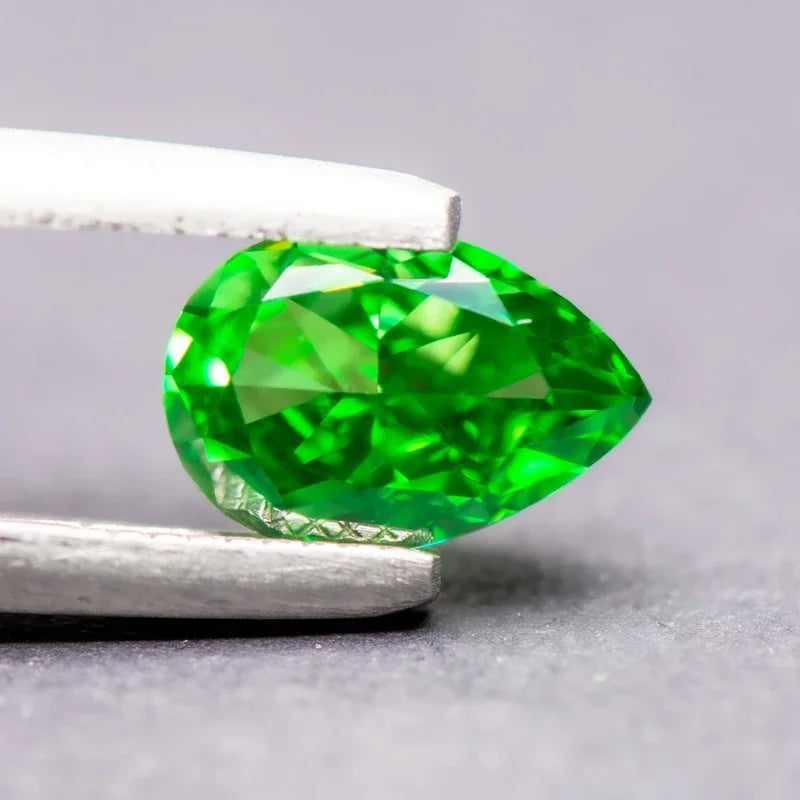 Cubic Zirconia Pear Shape Green Color High Quality 4k Crushed Ice Cut Charm Stone for DIY Jewelry Making Necklace Main Materials