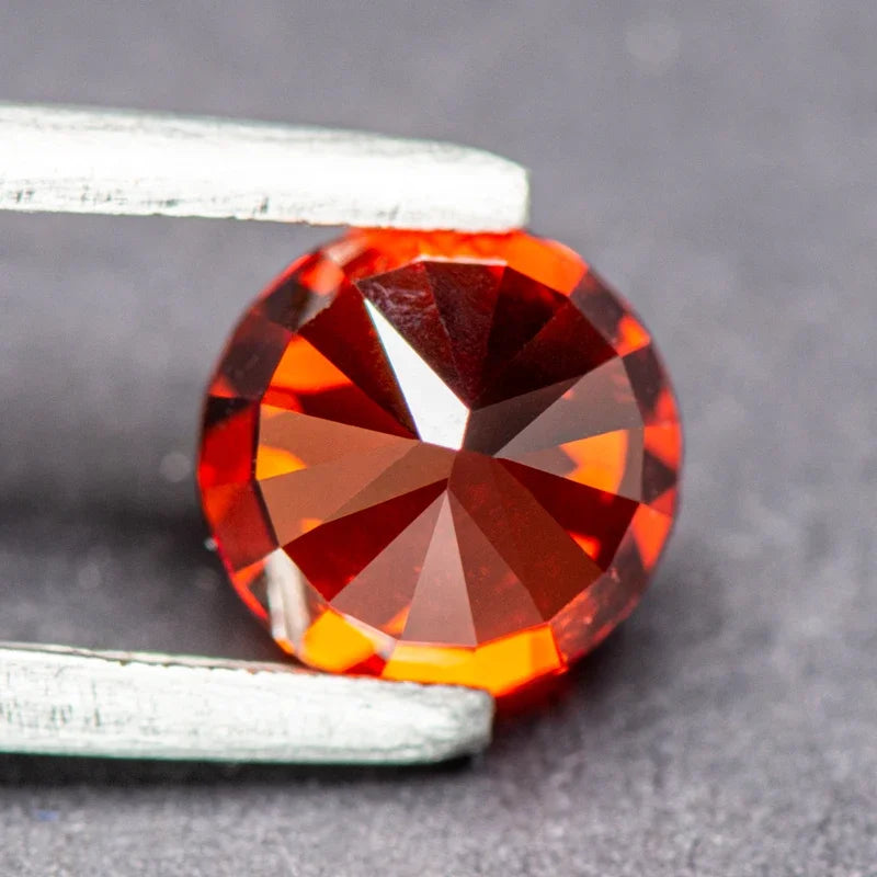 Cubic Zirconia Round Shape Red Color 5A CZ Stone 4k Crushed Ice Cut Synthetic for DIY Ring Necklace Earrings Main Materials
