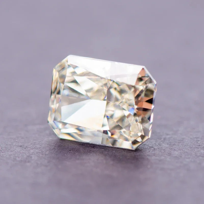 Cubic Zirconia Radiant Shape White G Color 5A Grade 4k Crushed Ice Cut Loose Charm Beads for DIY Necklace Earrings Main Material