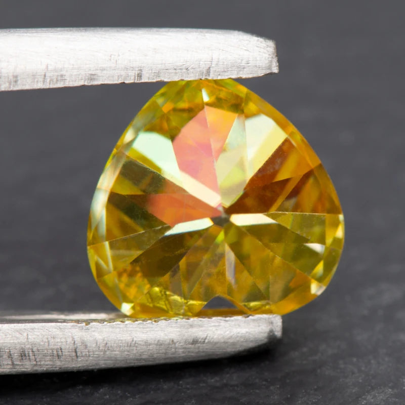 Moissanite Loose Stone Golden Yellow Color Heart Cut Lab Grown Diamond Advanced Jewelry Making Materials With GRA Certificate