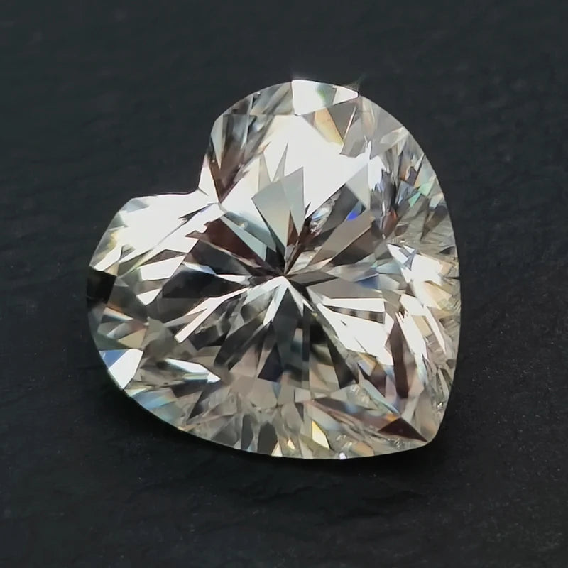 Moissanite Loose Stone Heart Cut D Color VVS1 0.5ct To 5ct Lab Created Gemstones Pass Diamond Tester Comes with GRA Certificate