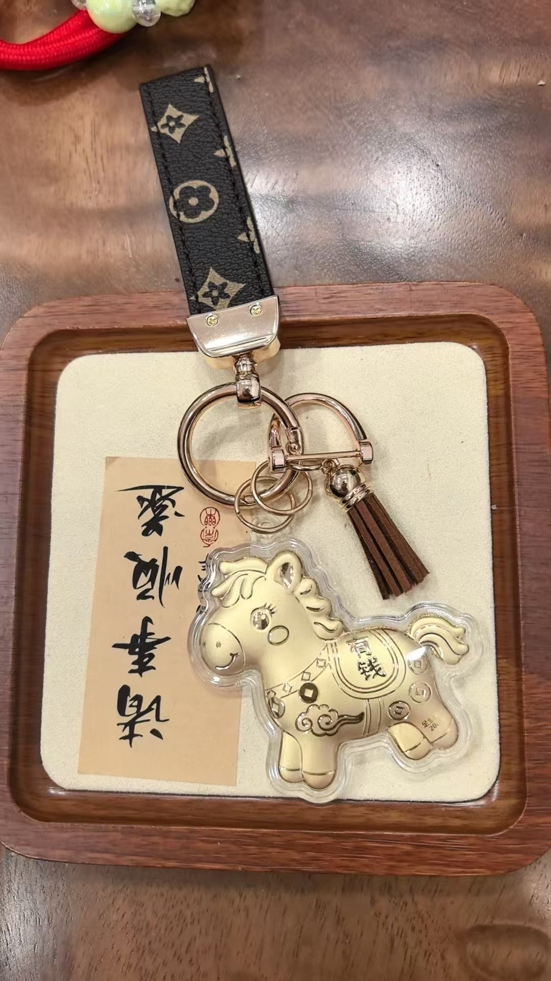 Hello Kitty KT pure gold mobile phone bag keychain pendant, a birthday gift for girls, a gift