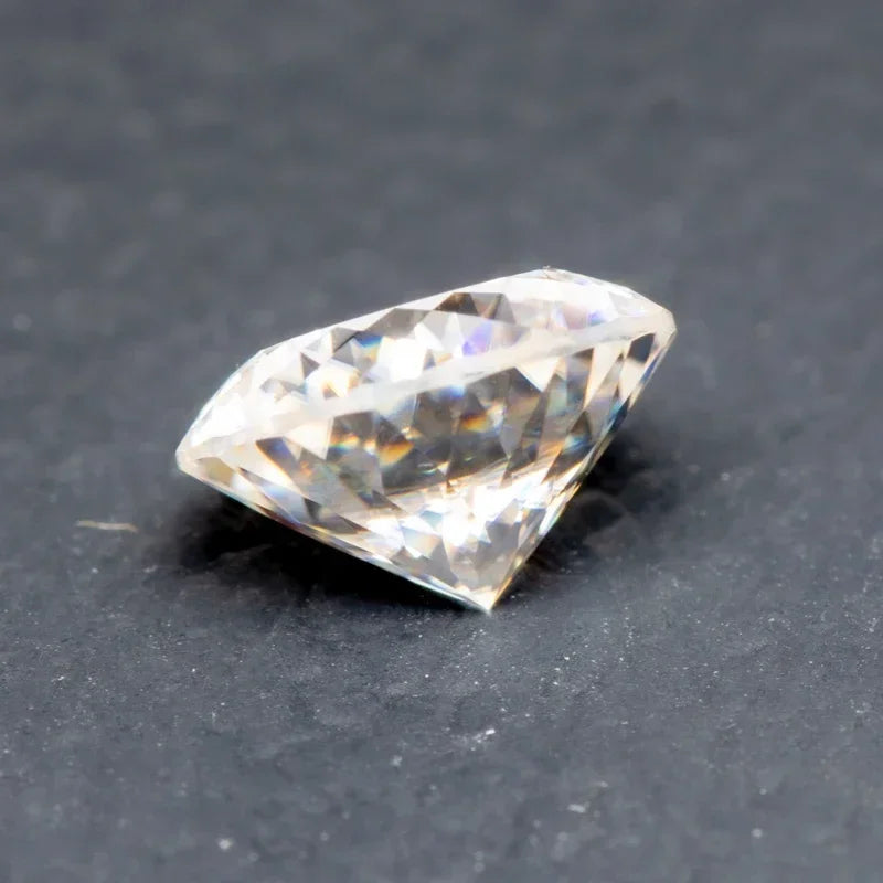Moissanite Loose Gemstones 100 Faces Cut Wholesale 0.5-5.0ct D Color Charms Jewelry Making Materials with GRA Certificate