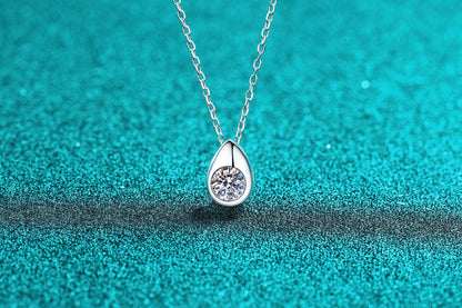 Xindeyi S925 Sterling Silver Moissanite Necklace for Women Water Drop Small Silver Bean Exquisite Pendant High-end Simple Versatile