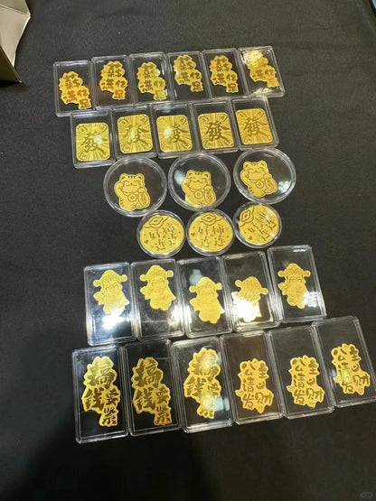 Gold phone stickers bring good luck