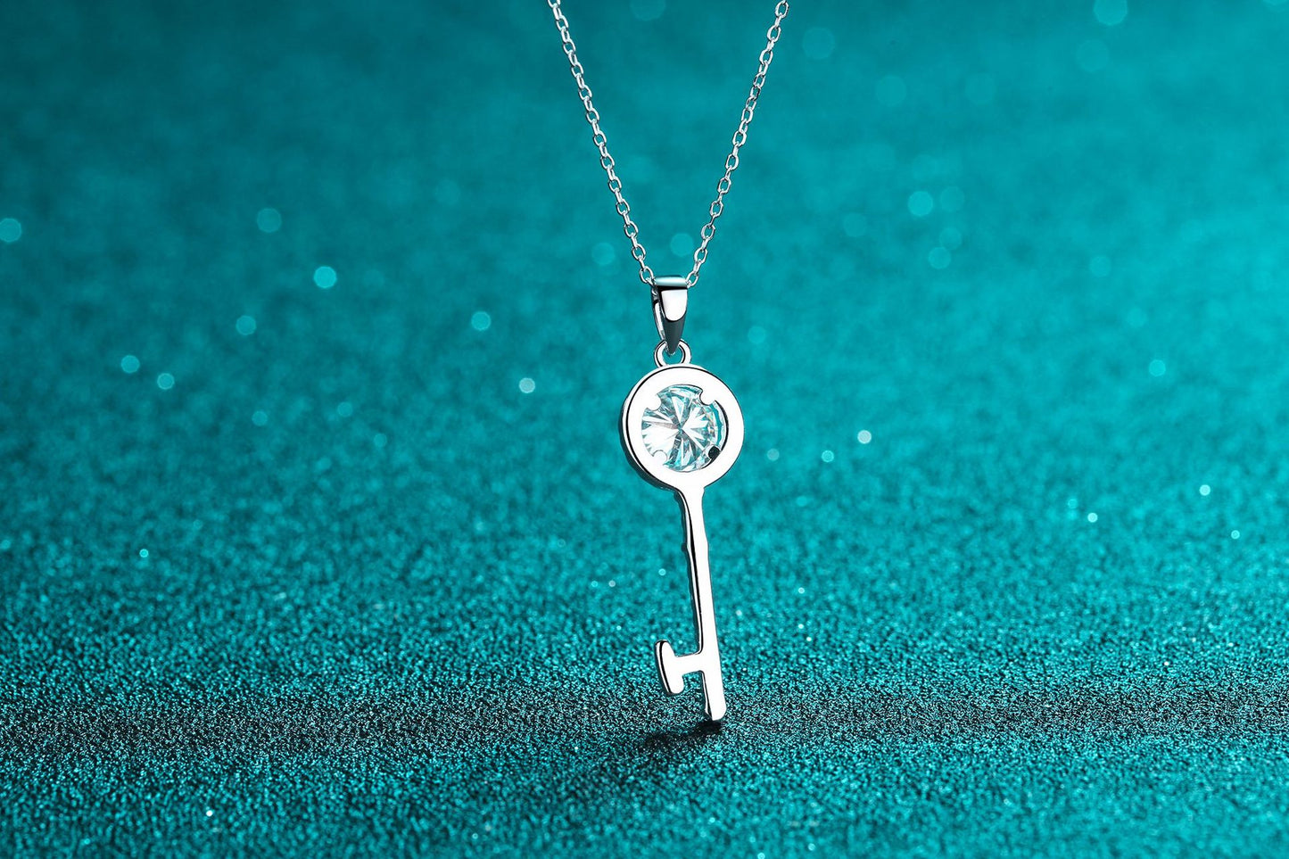 925 Sterling Silver Moissanite Necklace for Women Korean Version PT950 Gold Plated Moissanite Key Simple Clavicle Chain Pendant Direct Supply