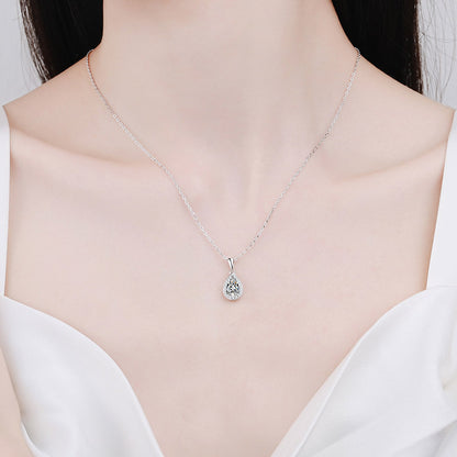 925 Sterling Silver Necklace for Women 5*8 Pear-shaped Moissanite Collarbone Chain Plated with PT950 Gold Cluster Inlay Neck Chain Manufacturer Wholesale