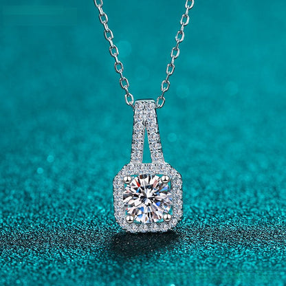 925 Sterling Silver Plated PT950 Gold Necklace Four-Prong Women Moissanite Necklace Sachet Pendant Collarbone Chain Direct Supply from Manufacturer