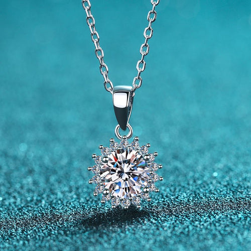 XDY New 925 Sterling Silver Necklace for Women 50 Points 1 Carat 3 Carat 5 Carat Moissanite Pendant One Piece Dropshipping