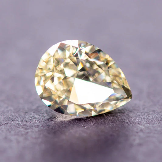 Cubic Zirconia Pear Shape Light Yellow Color 5A Grade 4k Crushed Ice Cut Charm Stone for DIY Jewelry Making Rings Main Materials