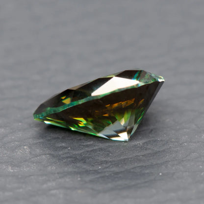 Moissanite Pear Cut Yellow Green Primary Color Lab Grown Diamond Diy Charms Jewelry Making Material with GRA Certificate 