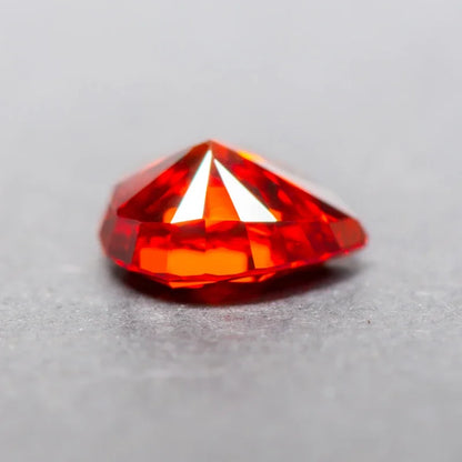 Cubic Zirconia Pear Shape Red Color 5A Grade 4k Crushed Ice Cut Charm Beads for DIY Jewelry Making Rings Necklace Main Materials