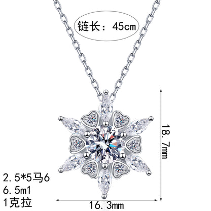Xindeyi S925 Sterling Silver Moissanite Necklace for Women, Heart Hexagon Pendant, Exquisite and Personalized Fashion Trend Collarbone Chain