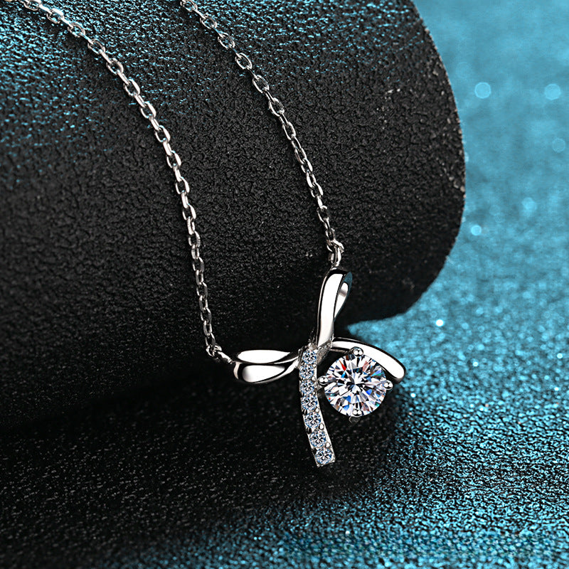 2020 New S925 Sterling Silver Necklace Four-Prong Women's 50 Carat Moissanite Bow Necklace Simulated Diamond Collarbone Chain