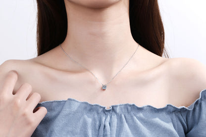 Classic Bull Head Pendant 925 Sterling Silver Plated PT950 Gold Live Simple Style 1 Carat Moissanite Necklace Pendant for Women