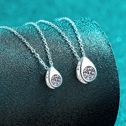Xindeyi S925 Sterling Silver Moissanite Necklace for Women Water Drop Small Silver Bean Exquisite Pendant High-end Simple Versatile
